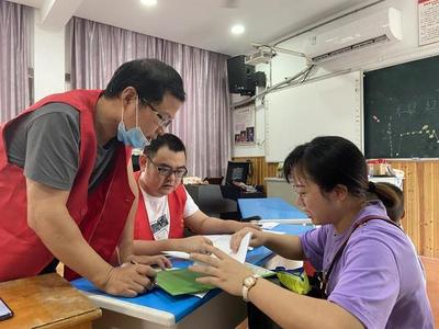 五大行動(dòng)齊踐行 黨建品牌更深化 —— 謝塘鎮(zhèn)小黨支部開展七月主題黨日活動(dòng)